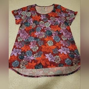 Lularoe Shirt 2XL Floral design High-low T-shirt style crew neck